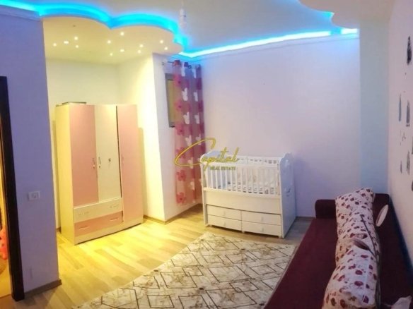 APARTAMENT ME QIRA 2+1 YZBERISHT 40.000 LEKE
