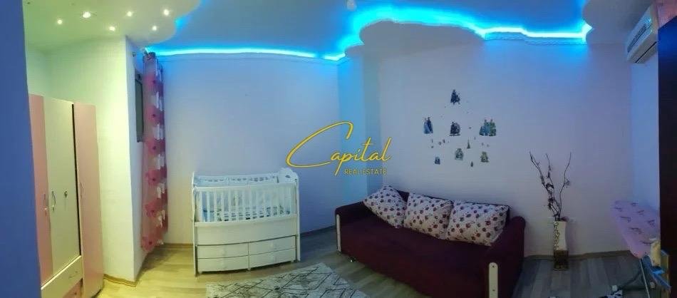 APARTAMENT ME QIRA 2+1 YZBERISHT 40.000 LEKE
