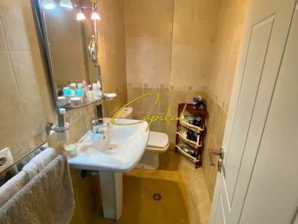 SHITET APARTAMENT 2+1+2 YZBERISHT 170.000 EURO