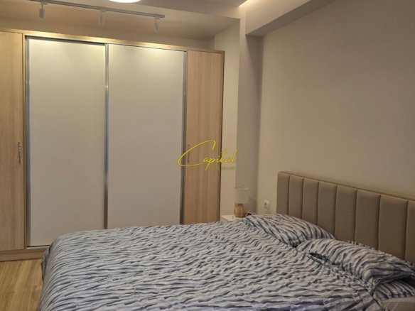 APARTAMENT ME QIRA 2+1+2 BULEVARDI I RI 900 EURO
