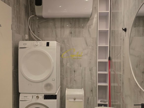 APARTAMENT ME QIRA 2+1+2 BULEVARDI I RI 900 EURO
