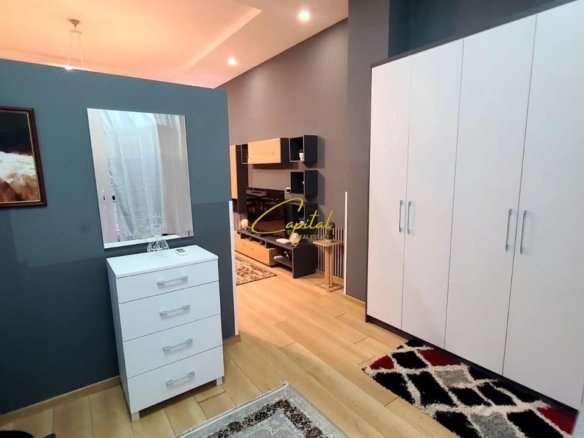 APARTAMENT ME QIRA 1+1 LIQENI I THATE 55.000 LEKE