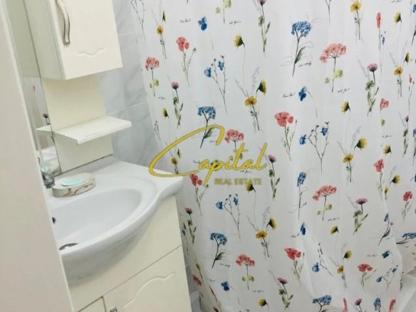 APARTAMENT ME QIRA 1+1 VASIL SHANTO 45.000 LEKE