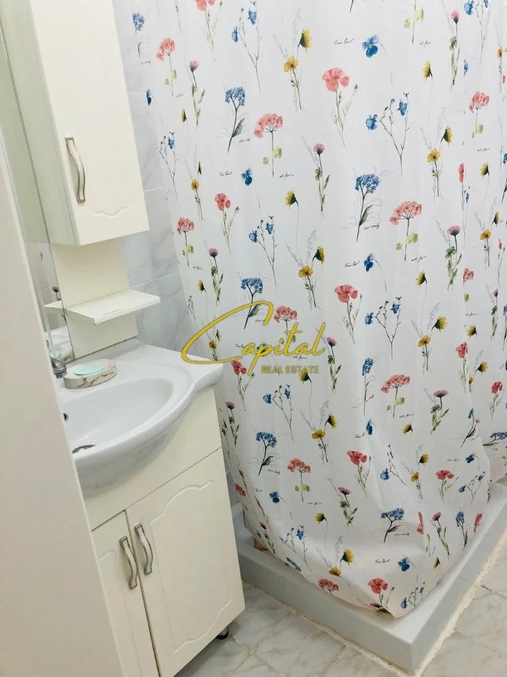 APARTAMENT ME QIRA 1+1 VASIL SHANTO 45.000 LEKE