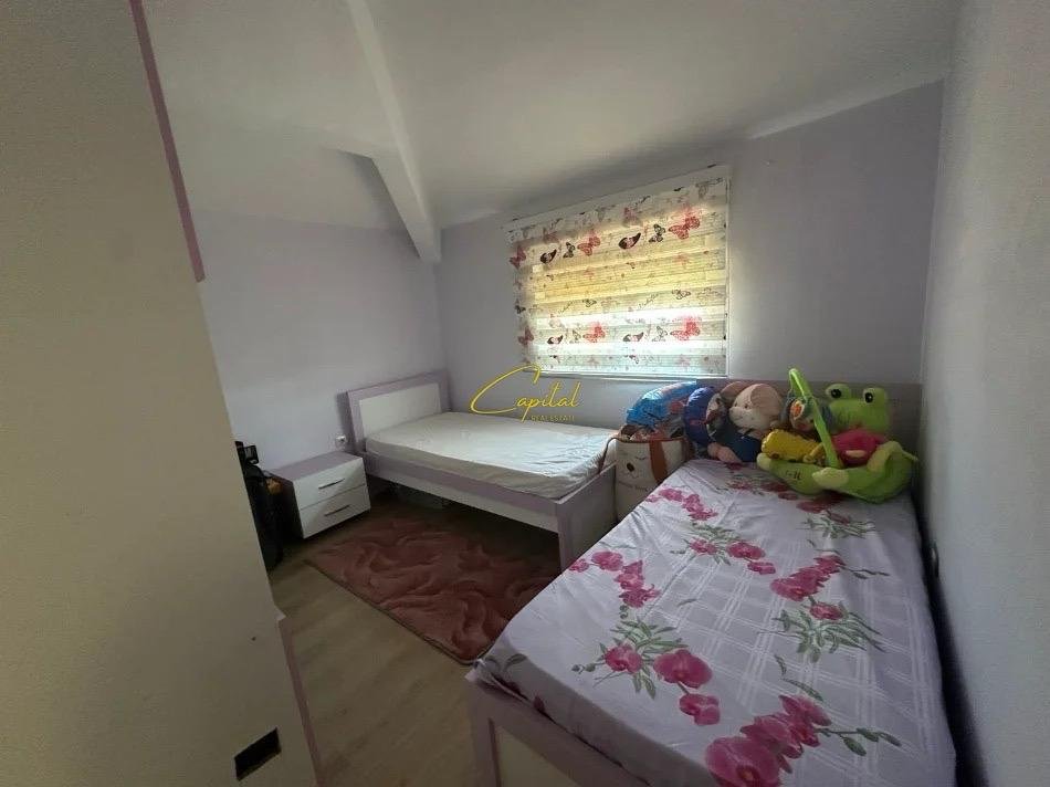 APARTAMENT ME QIRA 2+1 XHAMLLIKU 750 EURO