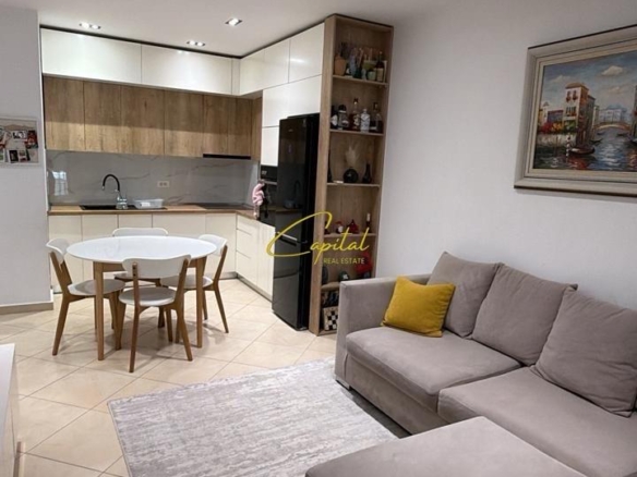 APARTAMENT ME QIRA 1+1 KOMPLEKSI GOLDEN PARK 3 500 EURO