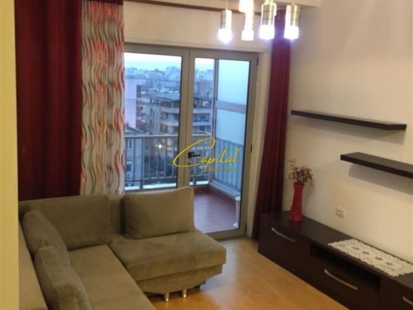 APARTAMENT EM QIRA 1+1 RRUGA XHANFIZE KEKO 50.000 LEKE
