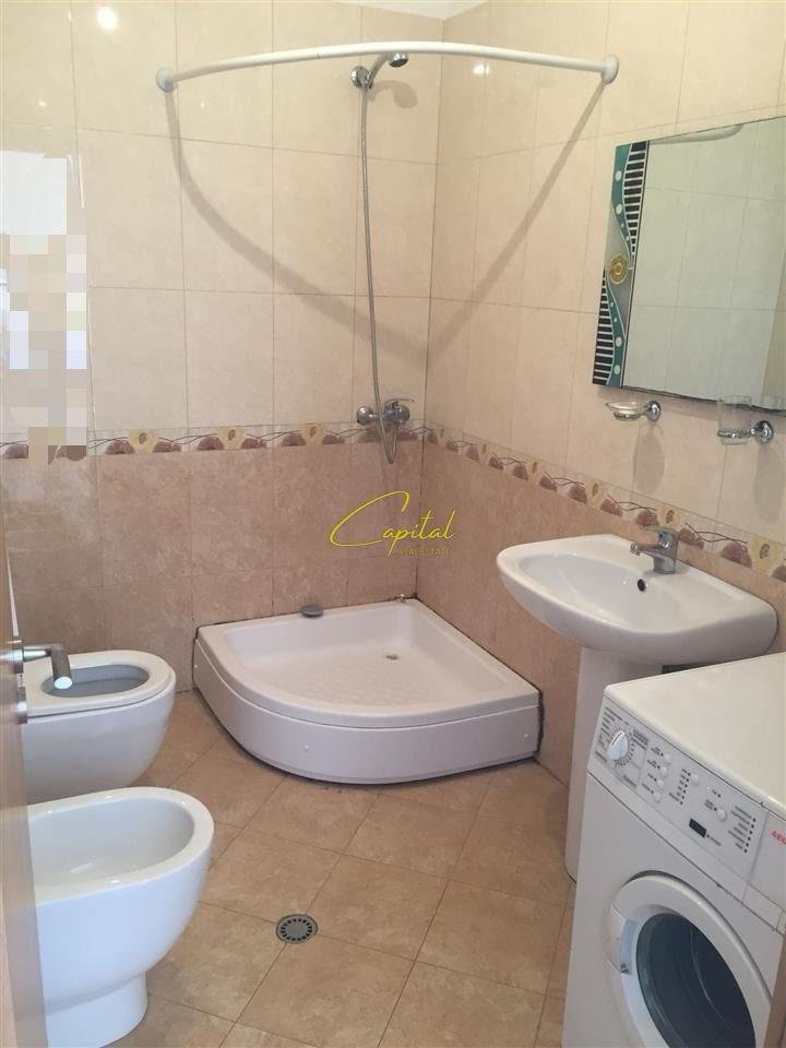 WhatsApp Image 2026-05-02 at 10.31.42 AM APARTAMENT EM QIRA 1+1 RRUGA XHANFIZE KEKO 50.000 LEKE