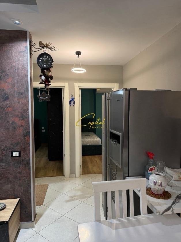 APARTAMENT ME QIRA 3+1 KOPSHTI BOTANIK 55.000 LEKE