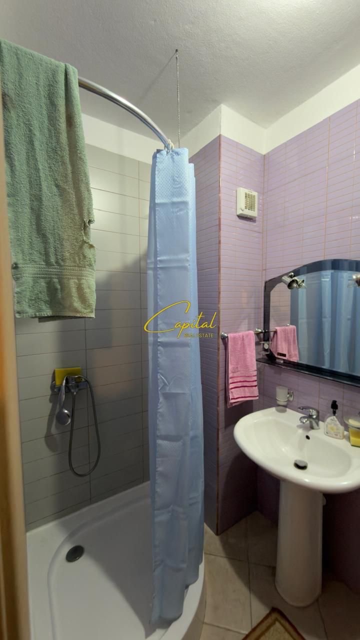 WhatsApp Image 2026-05-02 at 11.46.05 AM APARTAMENT ME QIRA 1+1 ISH PARKU 45.000 LEKE