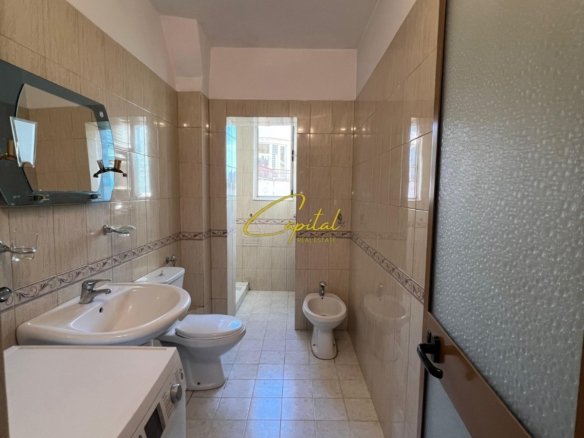 APARTAMENT ME QIRA 2+1 PAZARI I RI 50.000 LEKE