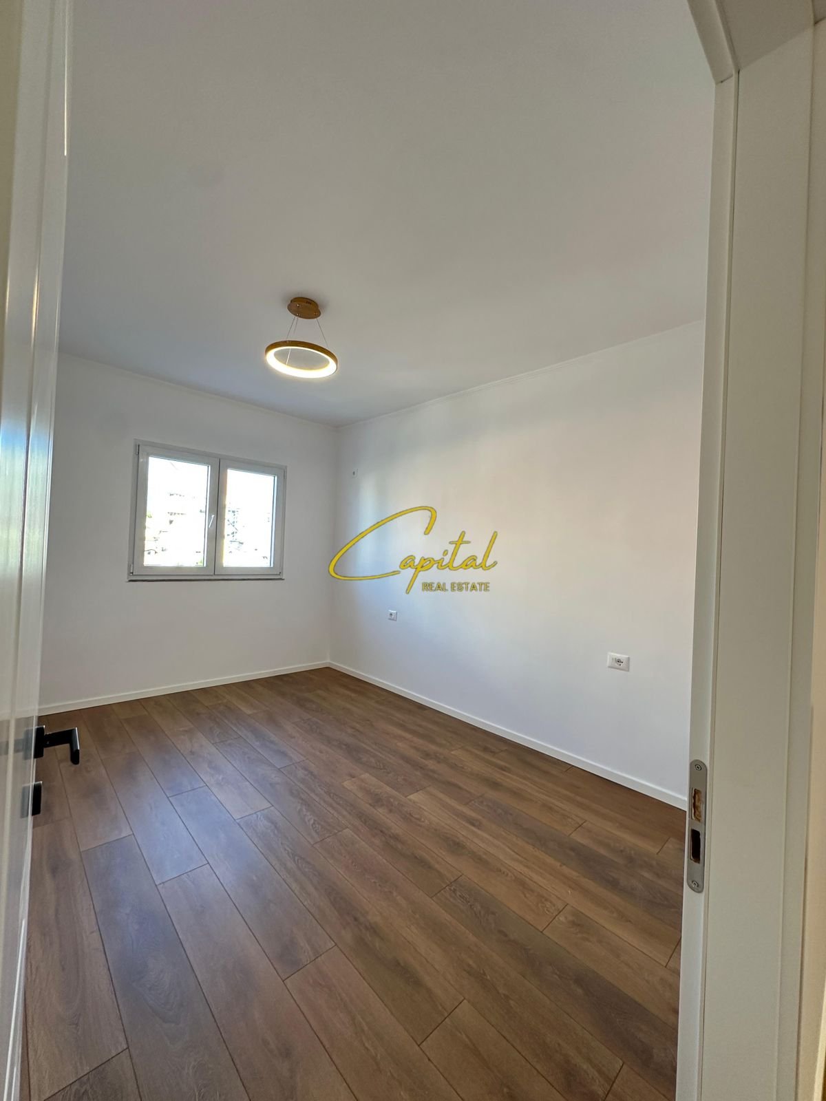 SHITET APARTAMENT 2+1 BRRAKA 193.000 EURO