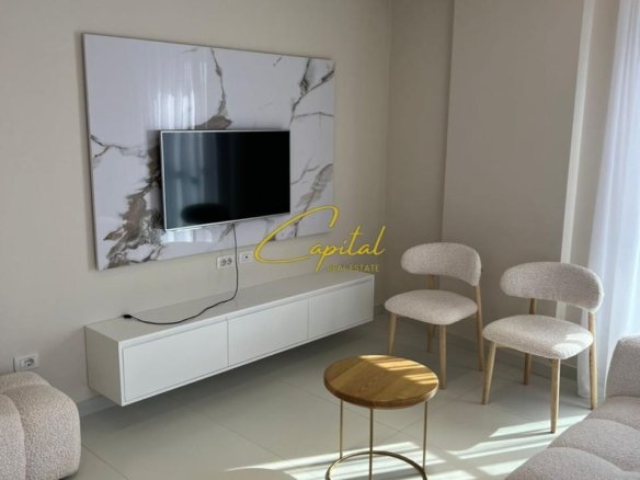 APARTAMENT ME QIRA 1+1 ISH STACIONI TRENIT 65.000 LEKE