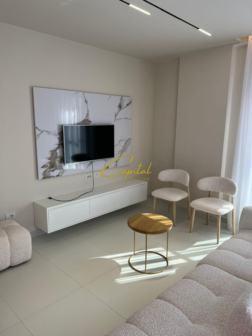 WhatsApp Image 2026-05-05 at 12.30.50 PM APARTAMENT ME QIRA 1+1 ISH STACIONI TRENIT 65.000 LEKE