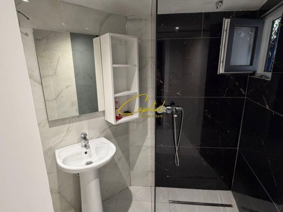 APARTAMENT ME QIRA 1+1 MATERNITETI I RI 50.000 LEKE