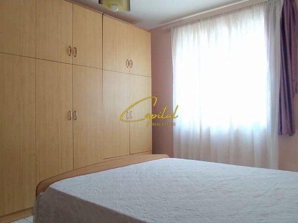 APARTAMENT ME QIRA 1+1 VASIL SHANTO 45.000 LEKE