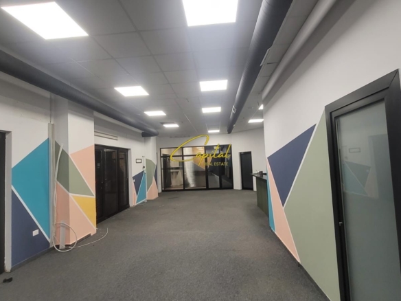 AMBIENT BIZNESI ME QIRA 112 M2 FARMACIA 10 1.100 EURO