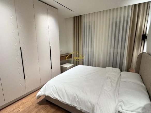 APARTAMENT ME QIRA 2+1 XHAMLLIKU 830 EURO