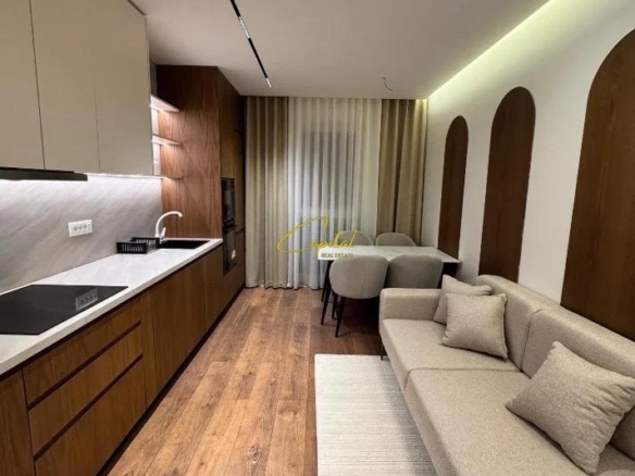 APARTAMENT ME QIRA 2+1 XHAMLLIKU 830 EURO