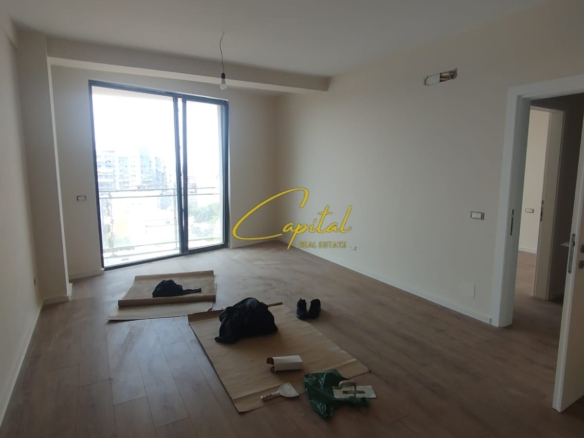 ZYRE ME QIRA 75 M2 RESIDENCA GOLDEN TOWER 65.000 LEKE