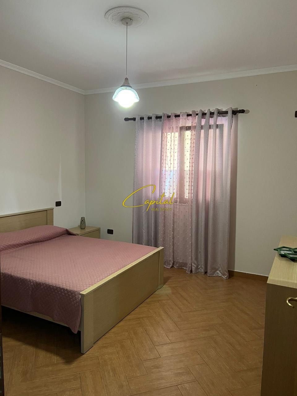 APARTAMENT ME QIRA 2+1 ISH BLLOKU 700 EURO