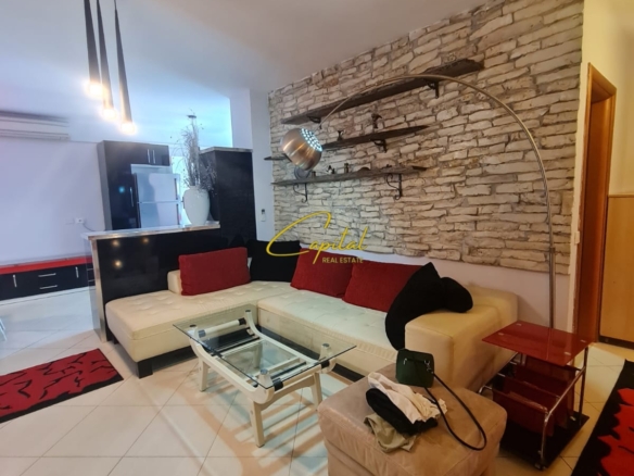 APARTAMENT ME QIRA 2+1+2 RRUGA NDRE MJEDA 70.000 LEKE
