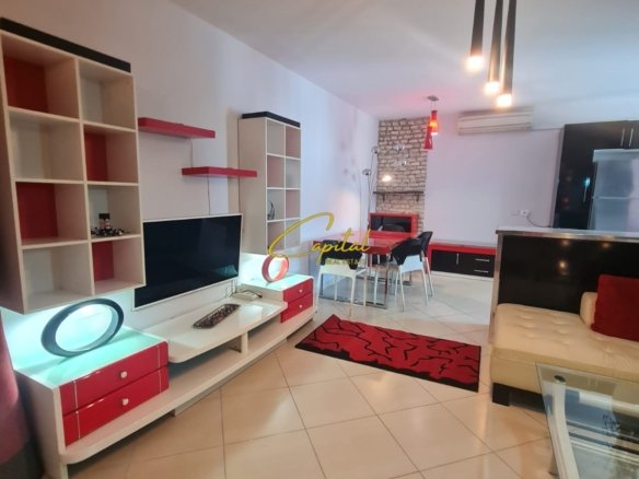 APARTAMENT ME QIRA 2+1+2 RRUGA NDRE MJEDA 70.000 LEKE
