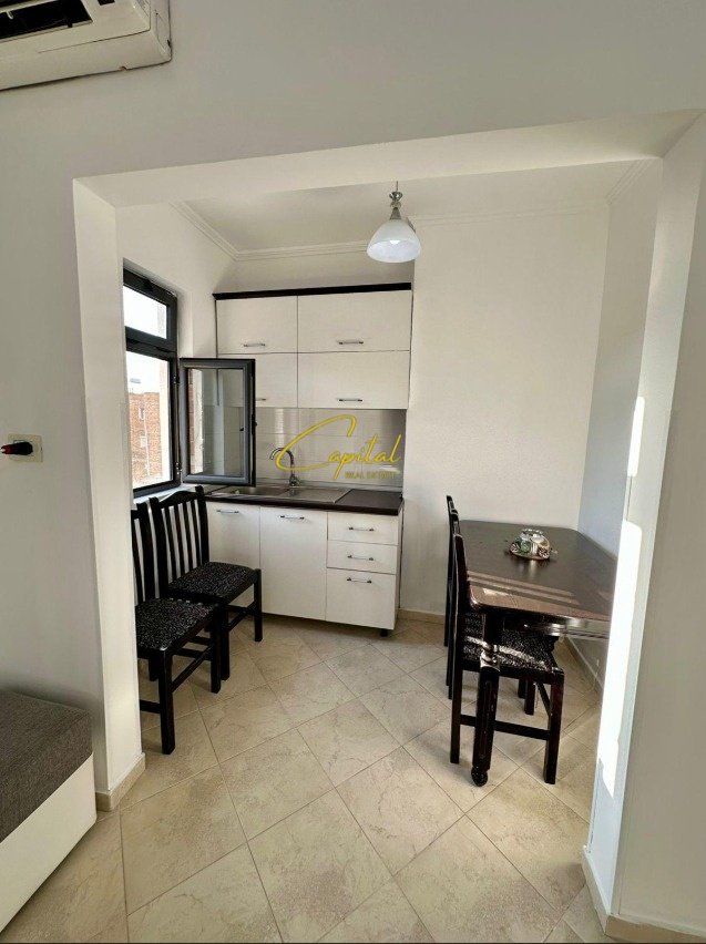 APARTAMENT ME QIRA 1+1 LAPRAKE 40.000 LEKE