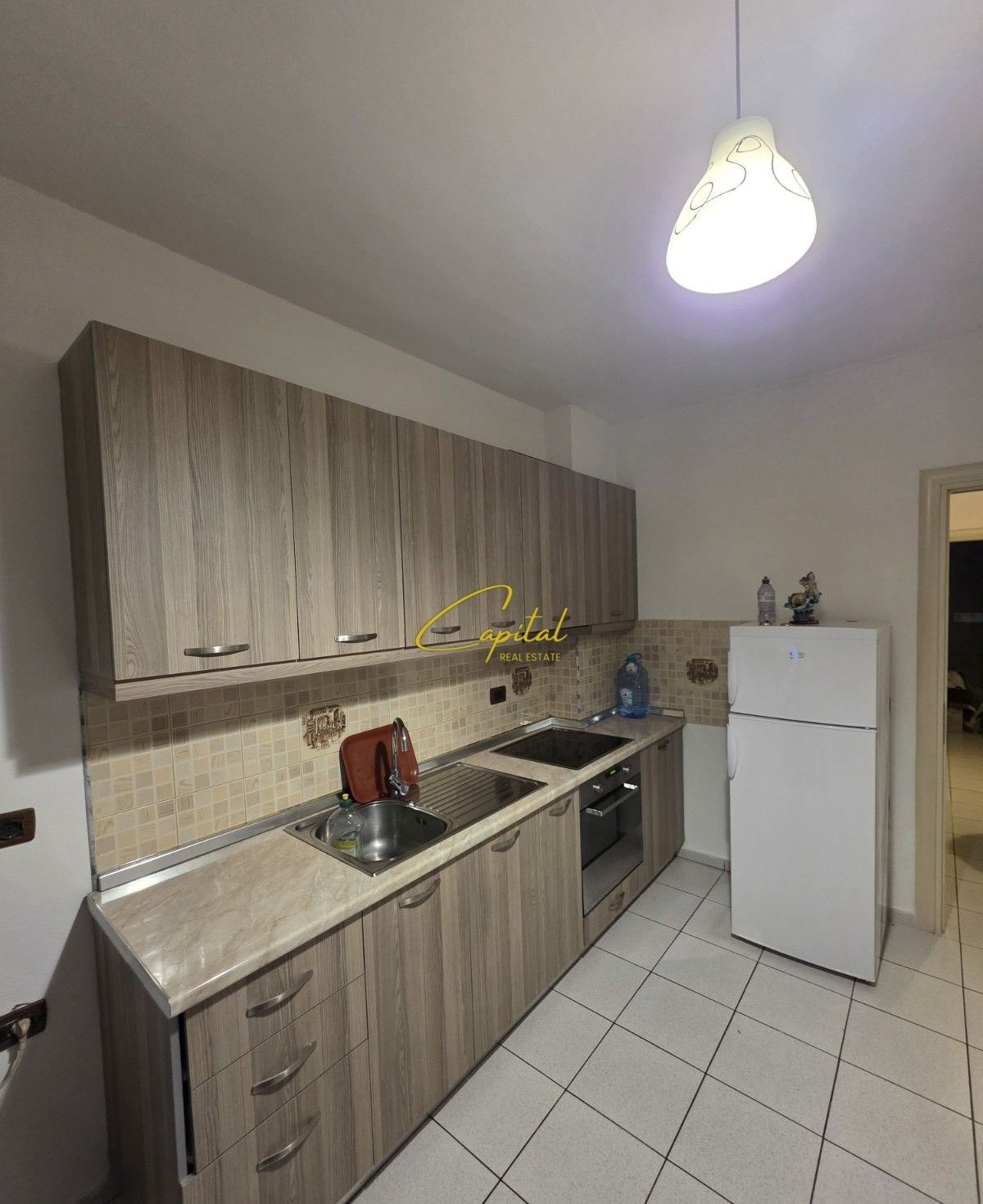 APARTAMENT ME QIRA 1+1 XHAMLLIKU 40.000 LEKE
