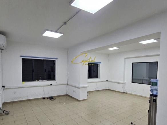 AMBIENT BIZNESI ME QIRA 140 M2 PAZARI I RI 750 EURO
