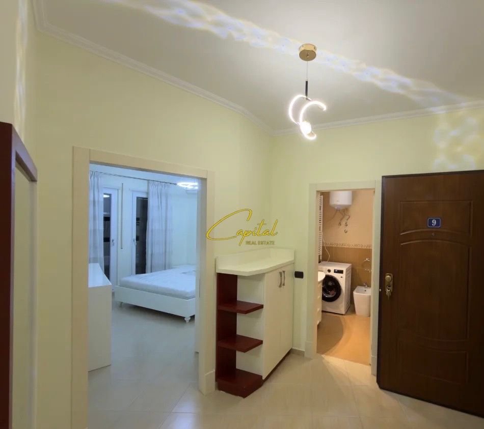 APARTAMENT ME QIRA 1+1 21 DHJETORI 650 EURO
