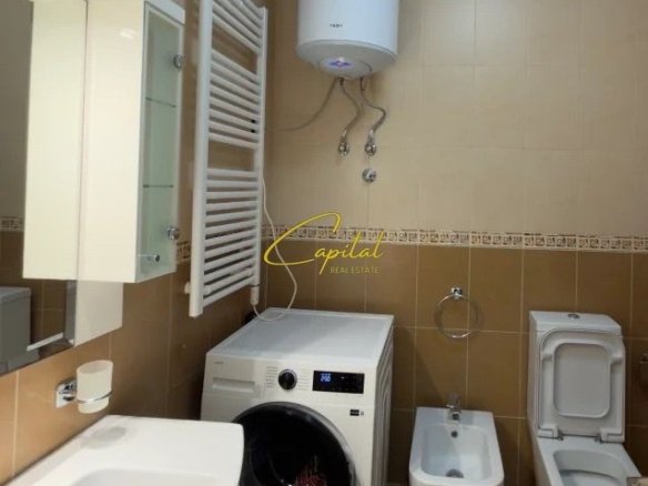 APARTAMENT ME QIRA 1+1 21 DHJETORI 650 EURO