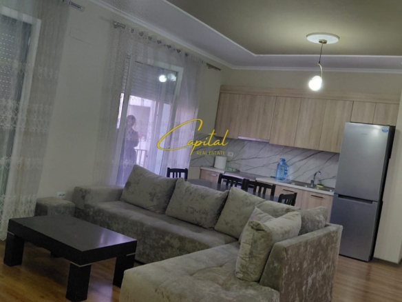 APARTAMENT ME QIRA 2+1 5 MAJI 55.000 LEKE