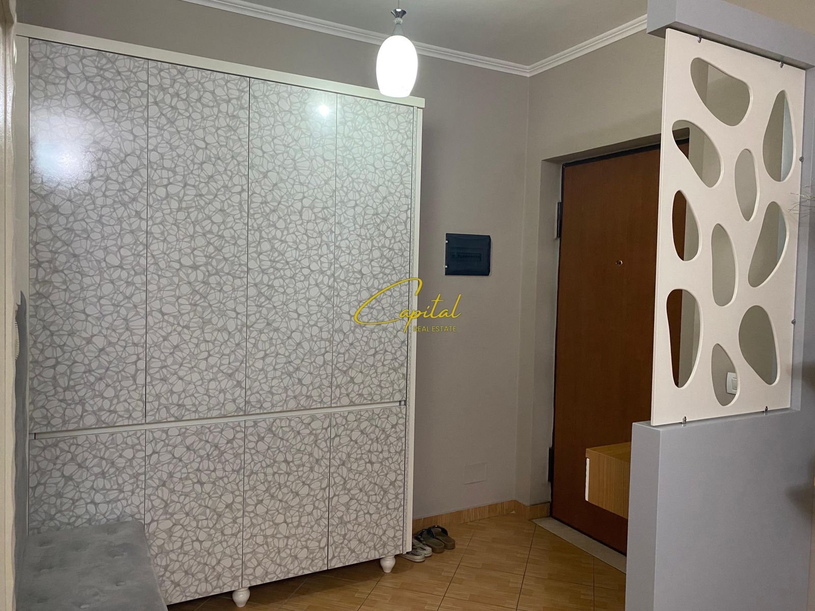 APARTAMENT ME QIRA 2+1 PALLATI ME SHIGJETA 65.000 LEKE