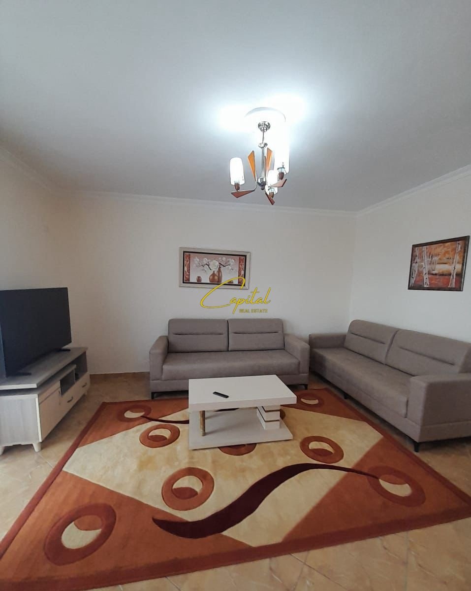 WhatsApp Image 2026-05-11 at 4.03.16 PM (2) APARTAMENT ME QIRA 1+1 RRUGA E DIBRES 55.000 LEKE
