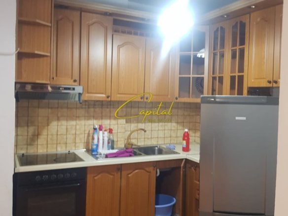 APARTAMENT ME QIRA 1+1 RRUGA E KAVAJES 50.000 LEKE