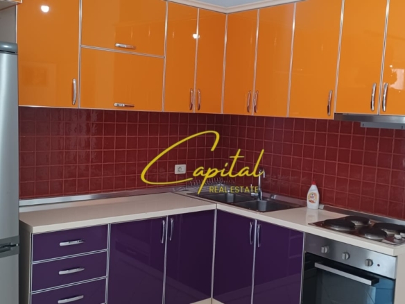 APARTAMENT ME QIRA 2+1+2 FRESKU 40.000 LEKE