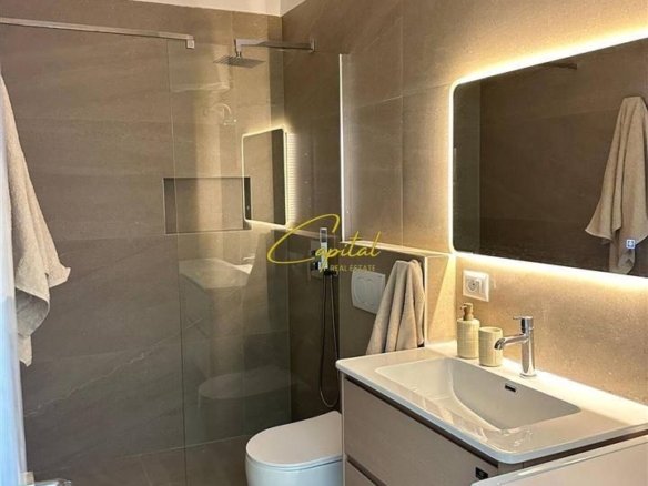 APARTAMENT ME QIRA 1+1 OXHAKU 55.000 LEKE