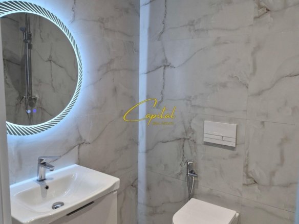 ZYRE ME QIRA 65 M2 ISH SHESHI SHQIPONJA 55.000 LEKE
