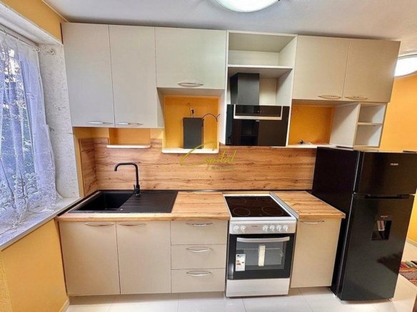 APARTAMENT ME QIRA 2+1 SHESHI WILLSON 800 EURO