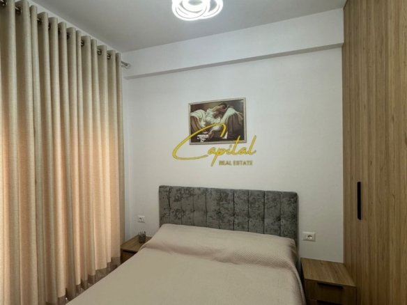 APARTAMENT ME QIRA 1+1 ALI DEMI 45.000 LEKE