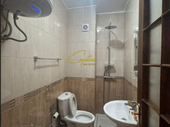 GARSONIERE ME QIRA 40 M2 MINISTRIA E JASHTME 40.000 LEKE