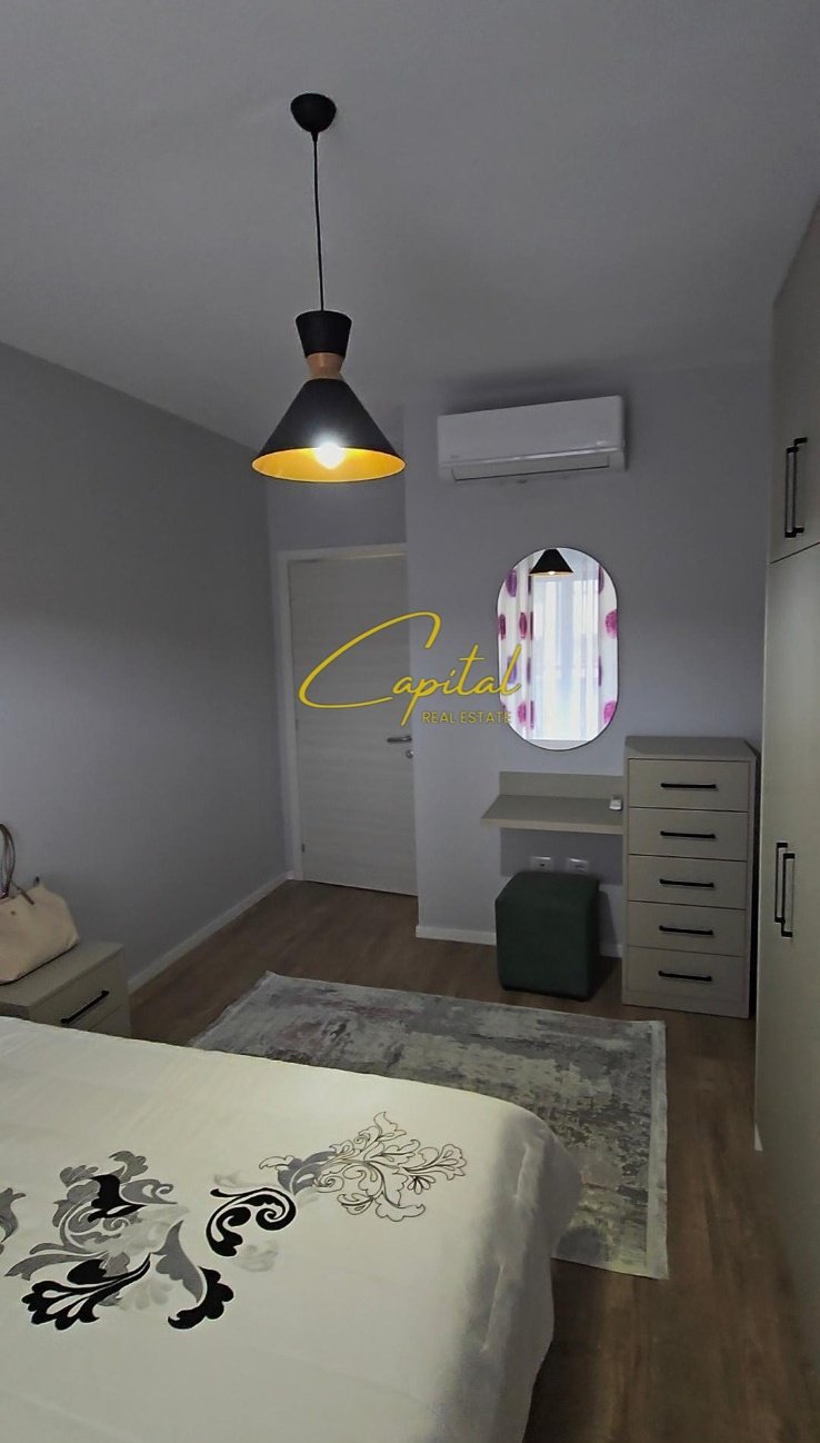 APARTAMENT ME QIRA 1+1 ZOGU I ZI 50.000 LEKE