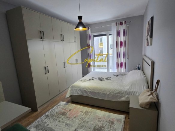APARTAMENT ME QIRA 1+1 ZOGU I ZI 50.000 LEKE