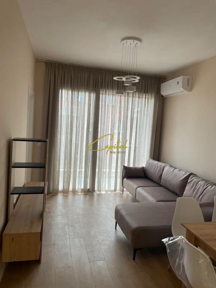 APARTAMENT ME QIRA 2+1 5 MAJI 500 EURO