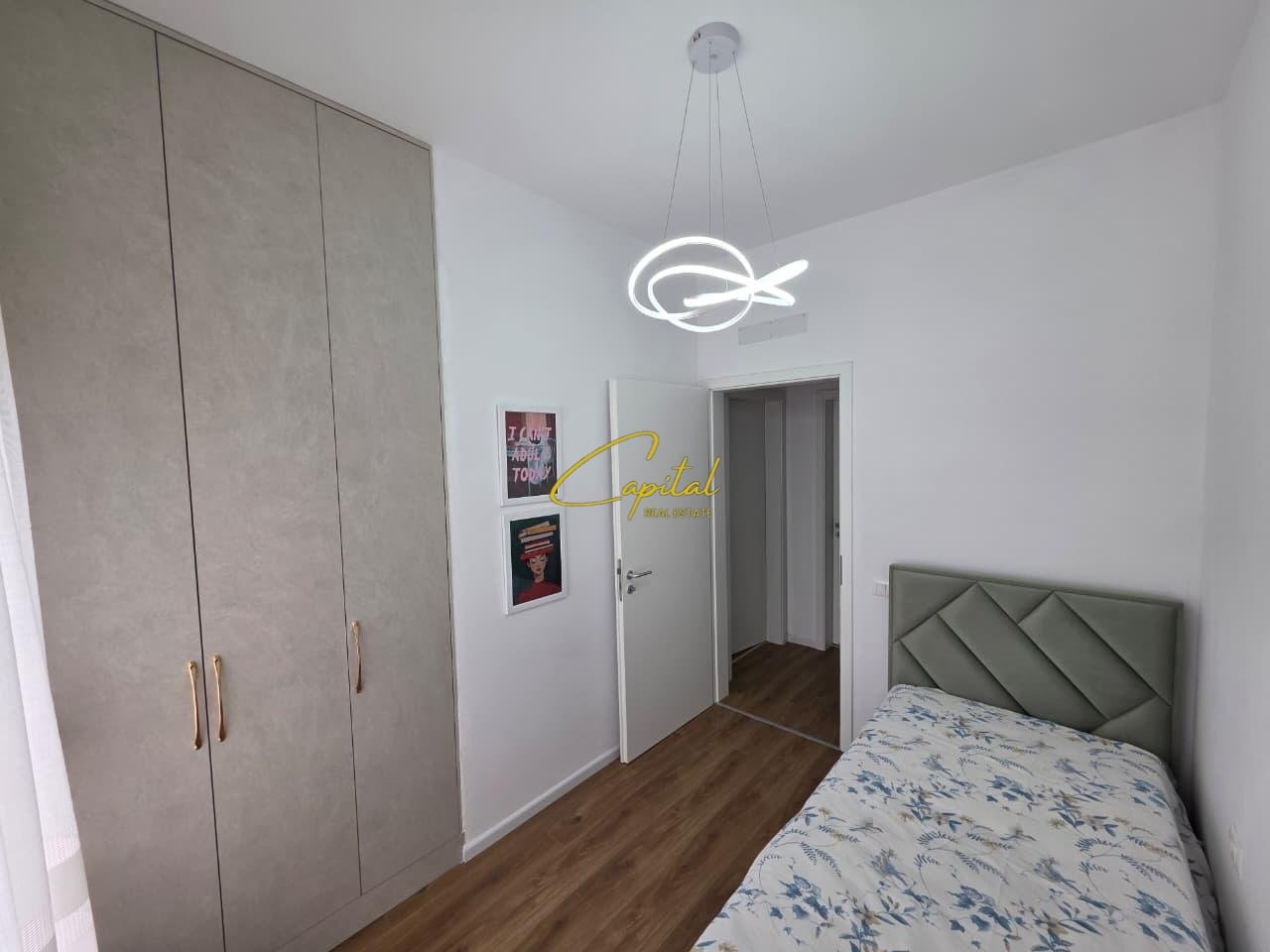 WhatsApp Image 2026-05-16 at 11.38.08 AM (1) APARTAMENT ME QIRA 2+1 ALI DEMI 52.000 LEKE