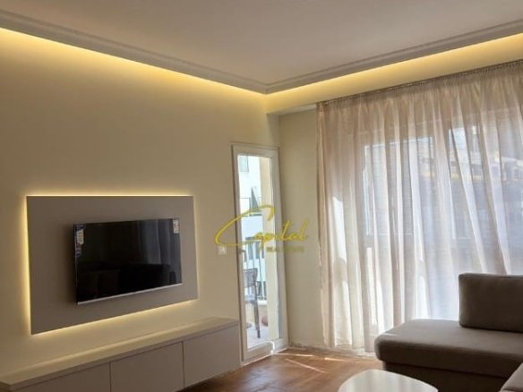 APARTAMENT ME QIRA 1+1 KOMPLEKSI AURA 53.000 LEKE