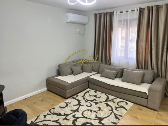 APARTAMENT ME QIRA 1+1 21 DHJETORI 60.000 LEKE