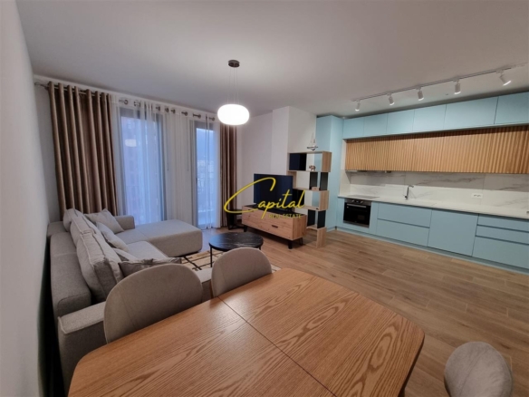 APARTAMENT ME QIRA 2+1 RRUGA KONGRESI I MANASTIRIT 80.000 LEKE