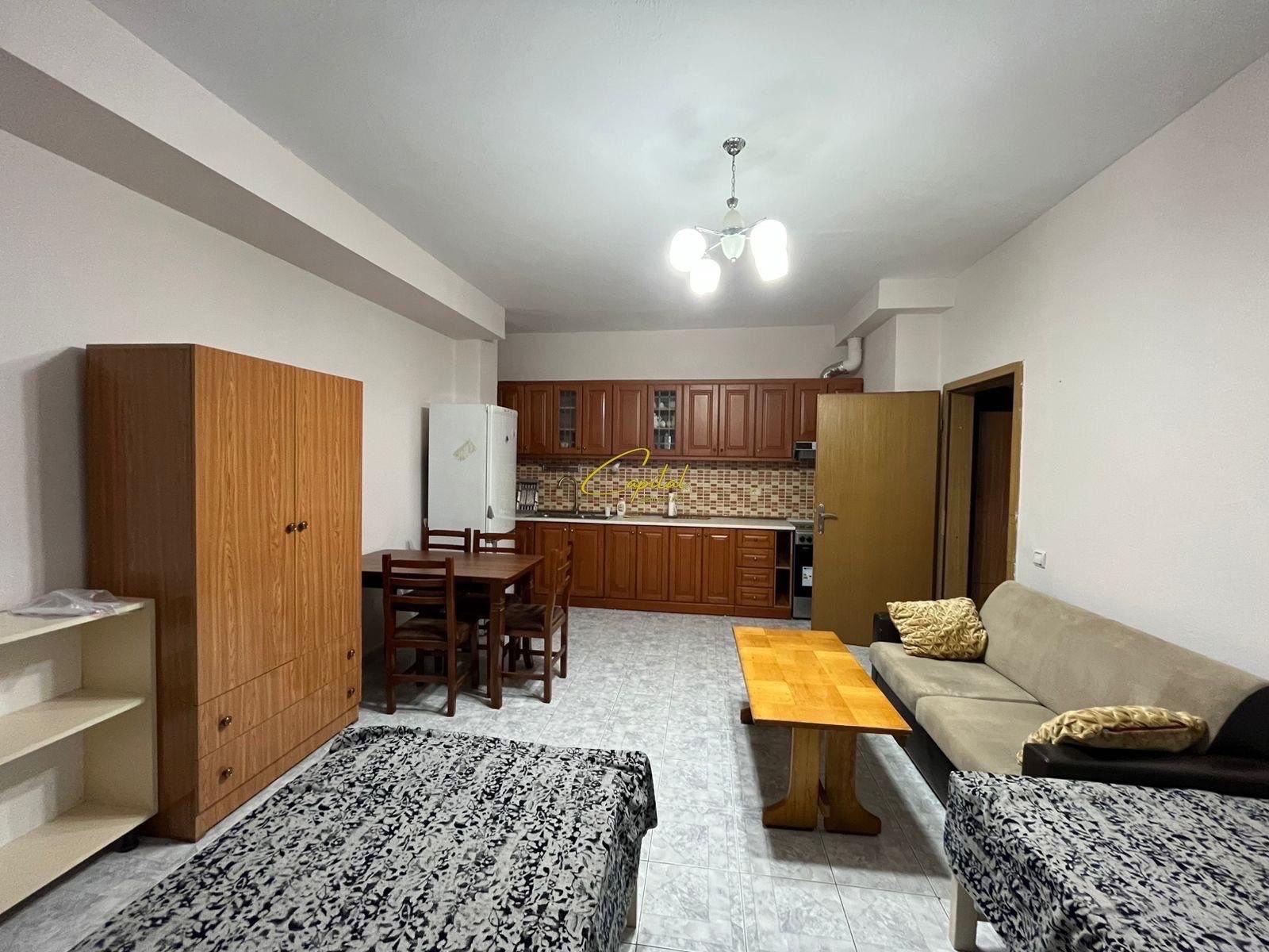 GARSONIERE ME QIEA 75 M2 VASIL SHANTO 40.000 LEKE